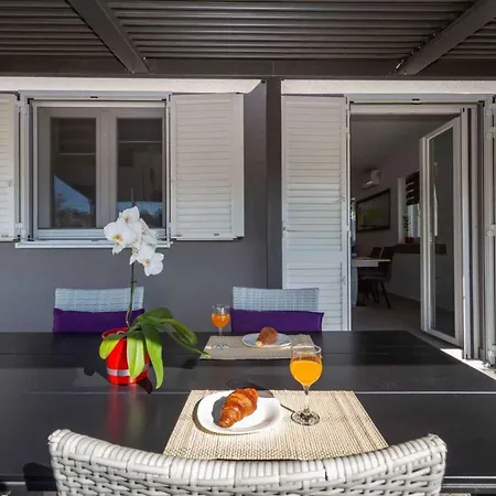 In - Biograd Riviera 42471 Apartment *